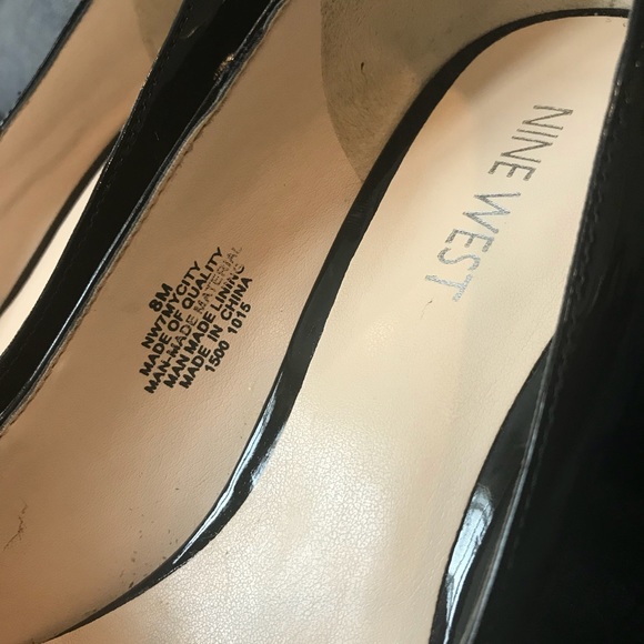 Nine West peep-toe shoe - Picture 2 of 4